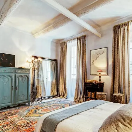 Typical Croisette House Villa